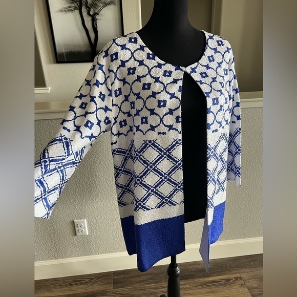 Chico’s MOROCCAN PRINTED CRUSH JACKET - CHICO’S SIZE 1 (US 8/10) - NEVER WORN - Picture 3 of 6